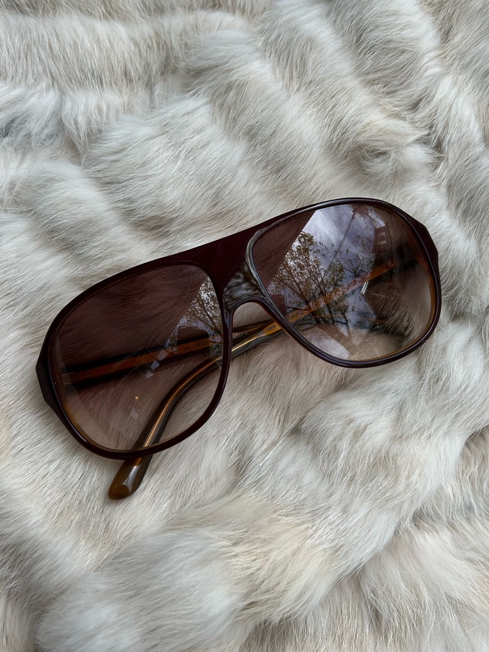 Marc Marc Jacob’s brown Retro Aviator, OS